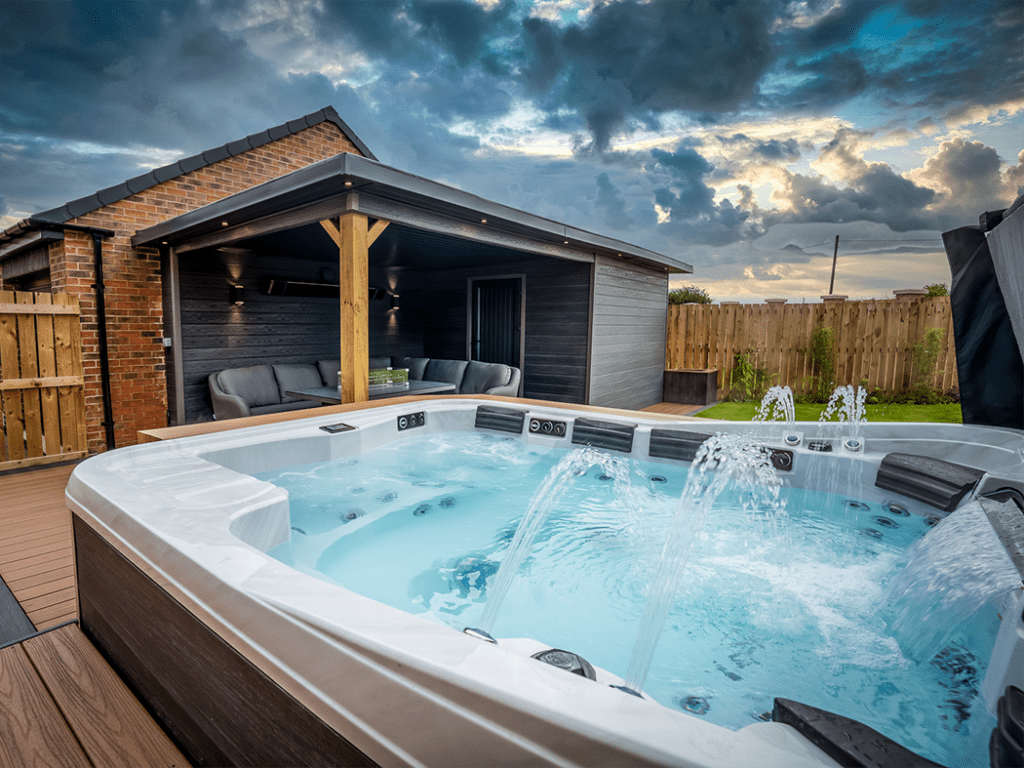 North Spas: Artesian Elite - Pelican Bay